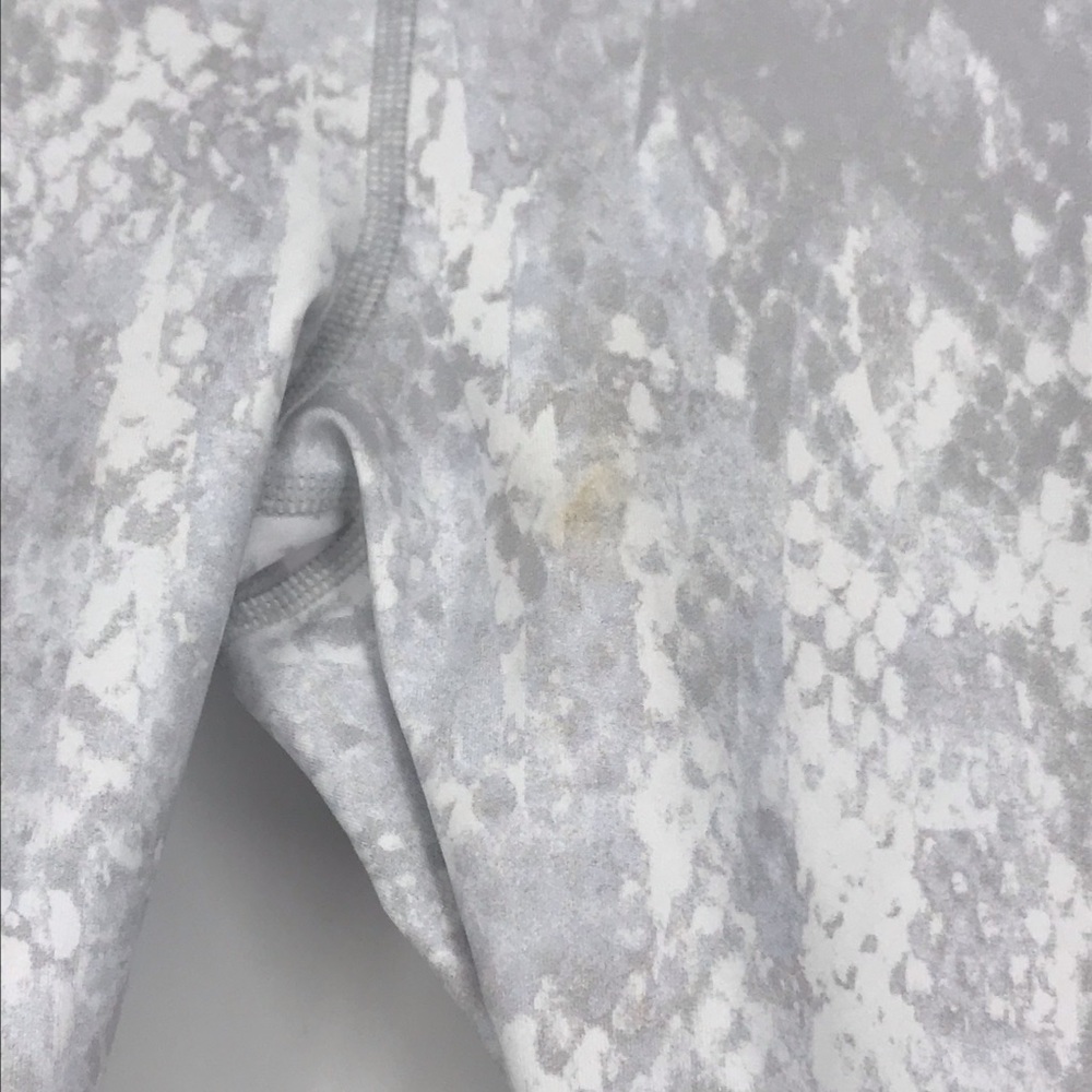 Alo Yoga Airbrush Legging White Python Snakeskin - image 2